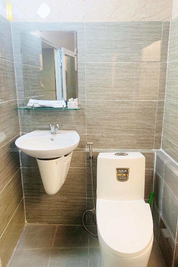 Saigon Hub Hostel โฮจิมินห์ซิตี้ ภายนอก รูปภาพ