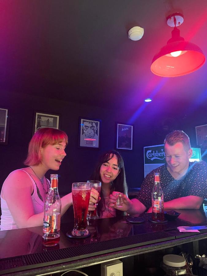 Saigon Hub Hostel โฮจิมินห์ซิตี้ ภายนอก รูปภาพ