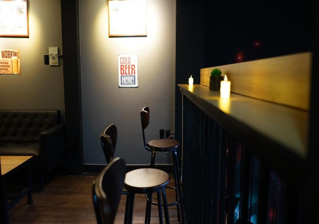 Saigon Hub Hostel โฮจิมินห์ซิตี้ ภายนอก รูปภาพ