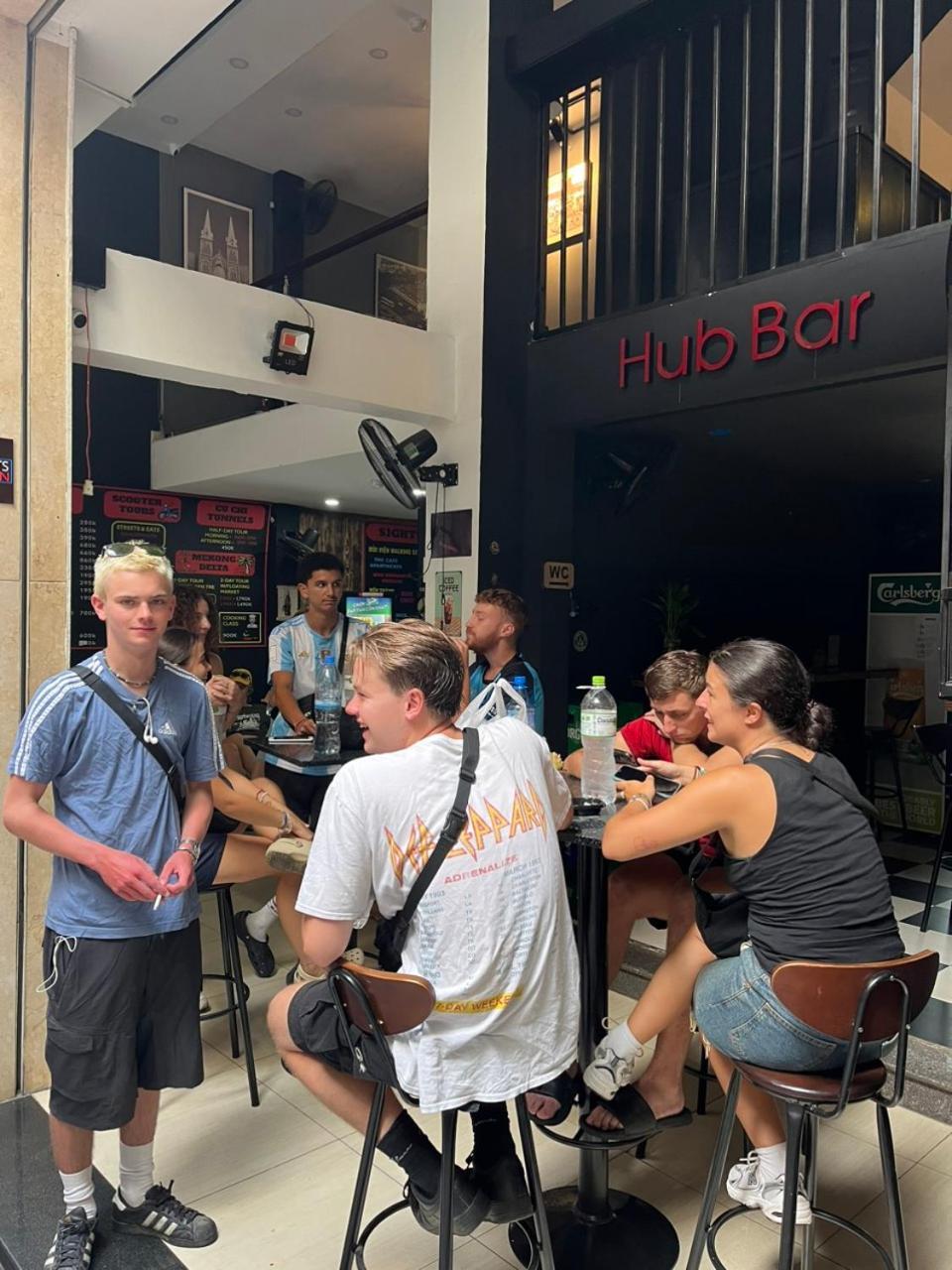 Saigon Hub Hostel โฮจิมินห์ซิตี้ ภายนอก รูปภาพ