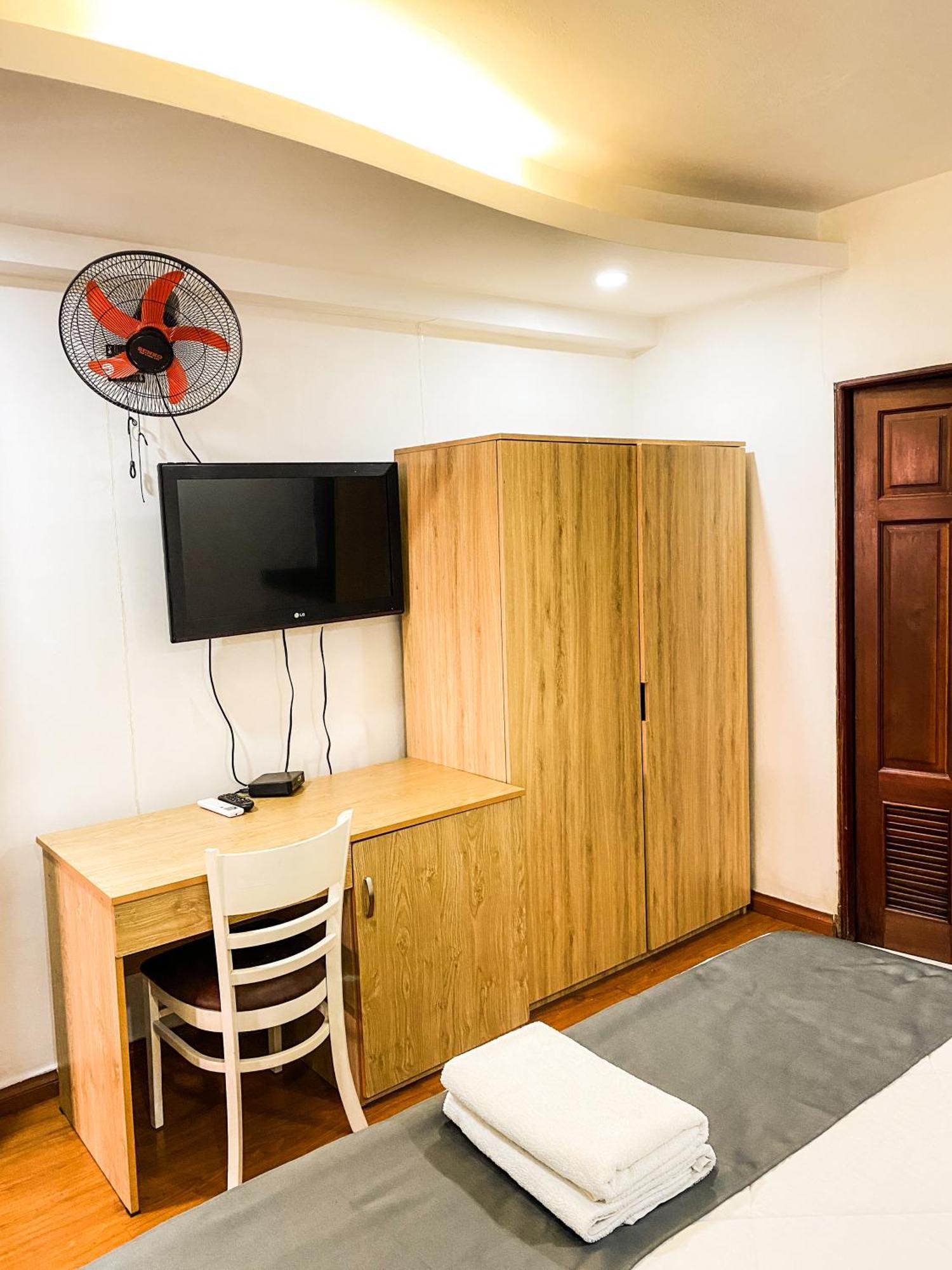 Saigon Hub Hostel โฮจิมินห์ซิตี้ ภายนอก รูปภาพ